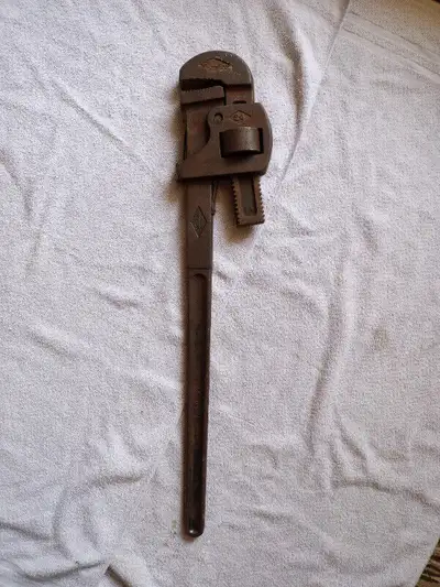 H.D. Steel Pipe Wrench, 24" Inch, View more