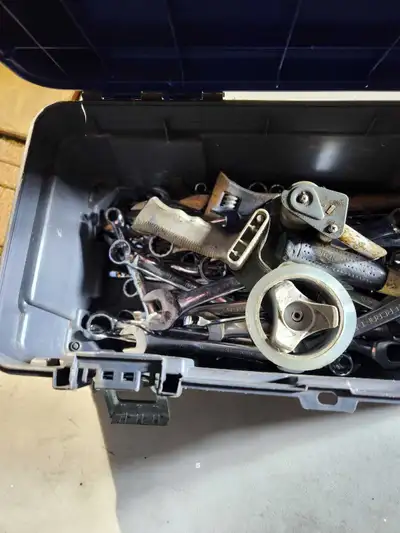 Assorted tools, View more