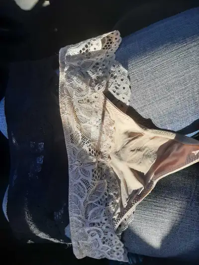 well worn women's items, View more