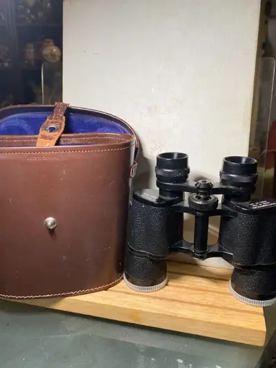 Vintage North American Super De Luxe 7 x 35 Binoculars With Case, View more