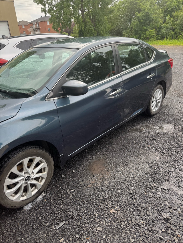 nissan sentra sv dans Autos et camions  à Longueuil/Rive Sud - Image 3