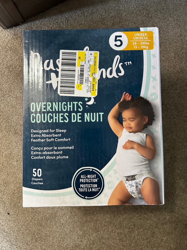 Diapers size 5 in Bathing & Changing in Calgary