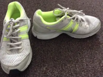WOMEN'S NIKE RUNNERS, View more