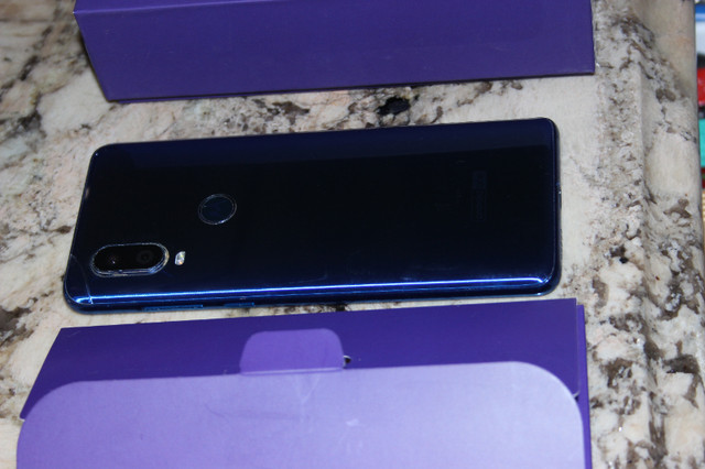 Motorola One Vision Koodo / Telus in Cell Phones in City of Toronto - Image 3