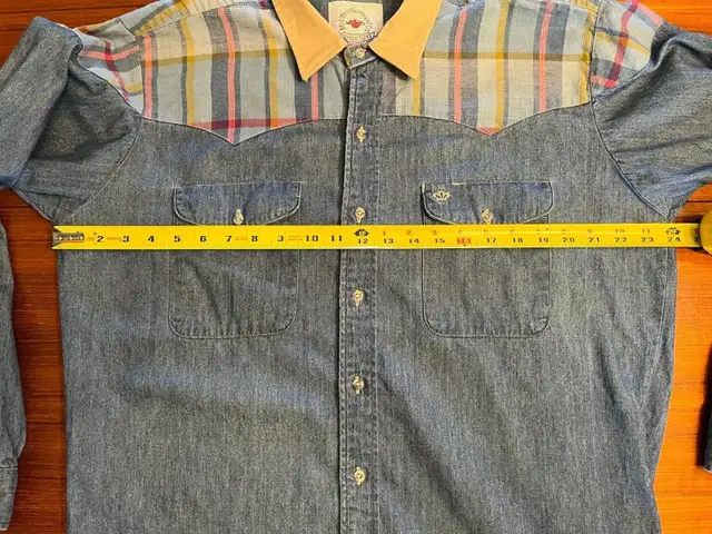 Vintage 1980s Mid-Western Garment Co. Men's Blue Denim LS Large in Men's in Calgary - Image 4