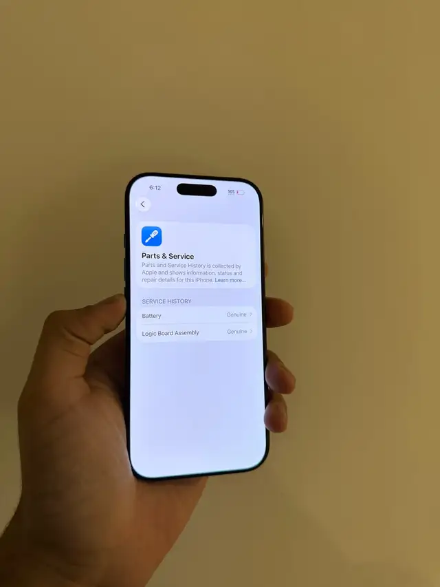 iPhone 16 pro 256GB in Cell Phones in Mississauga / Peel Region - Image 2