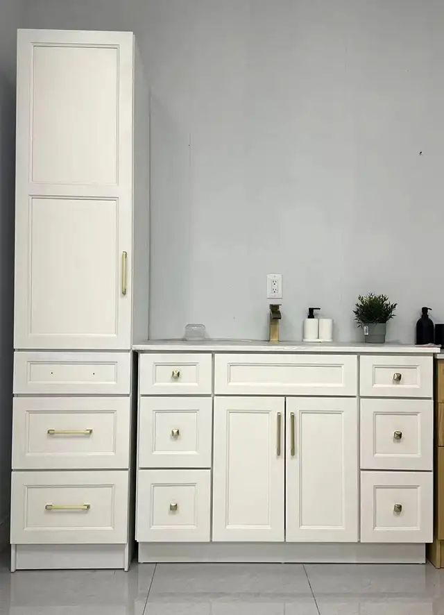 Linen Tower and Bathroom Vanities  in Fireplace & Firewood in Oakville / Halton Region - Image 2