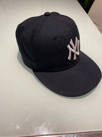 Navy | Fitted | New Era New York Yankees MLB | Size 7 (55.8cm)