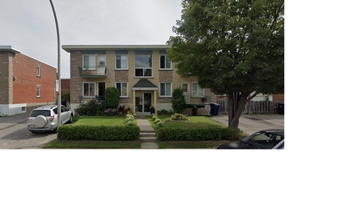 1051 rue Bousquet laval appartement #4 grand 5 1/2 photo a venir vue que la locataire est encore pre...