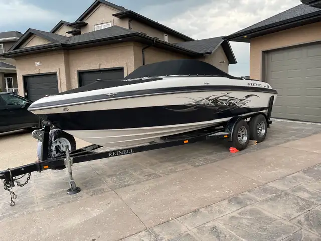 2010 Reinell 207 LS in Powerboats & Motorboats in Saskatoon - Image 5