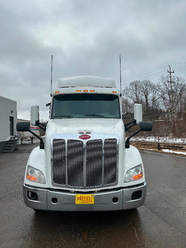 2019 Peterbilt 579 in Heavy Trucks in Annapolis Valley - Image 2
