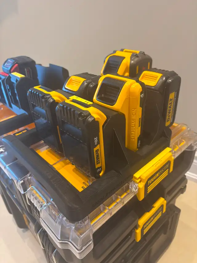 DeWalt TOUGHSYSTEM 2.0 Holder Carrier for DeWalt Batteries in Power Tools in Markham / York Region - Image 5