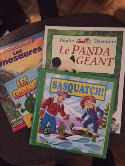 lot de 4 livres pour enfants (3$ pour le lot), View more