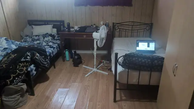 One room available in a basement 2 girls- albion/silverstone