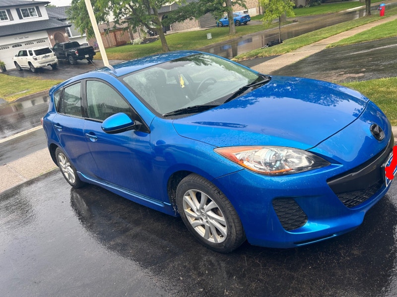 2012 Mazda 3 GS Skyactiv Hatchback Cars & Trucks Oakville / Halton