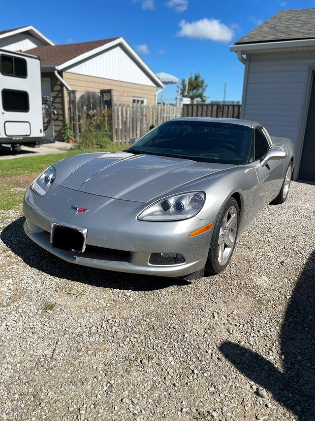 2006 C6 CORVETTE FOR SALE - LOW KMS, GREAT CONDITION  in Cars & Trucks in Hamilton - Image 2