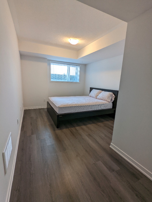 South Etobicoke Townhouse 2BR 2.5WR Long Term Rentals City of