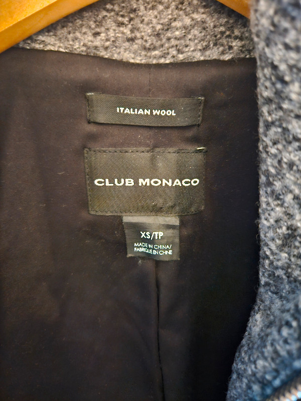 Club Monaco Women's Wool Coat in Women's - Tops & Outerwear in Mississauga / Peel Region - Image 4