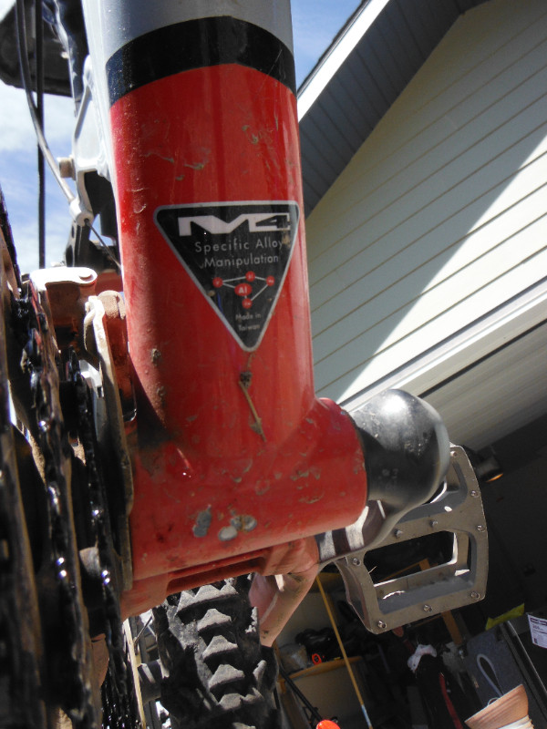 Specialized Stump Jumper Mountain Bike for Sale in Mountain in Cranbrook - Image 3