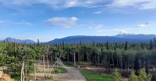 Discover the potential and self-sufficiency of this 88-acre (35.6 hectars) farm in Mendenhall, Yukon...