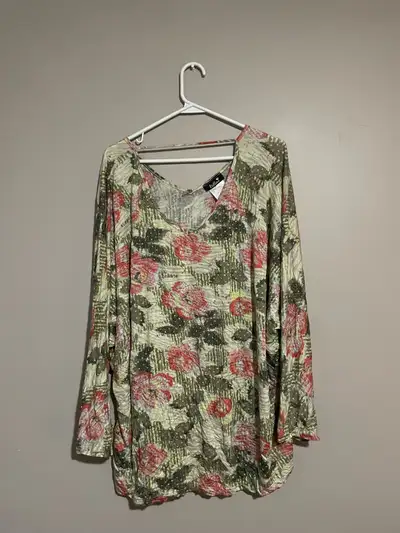 woman’s top, View more