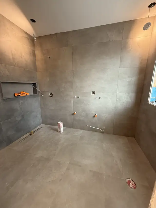 Kingston Home Renovation, Flooring, Painting & Stairs | Free Est in Renovations, General Contracting & Handyman in Kingston - Image 7