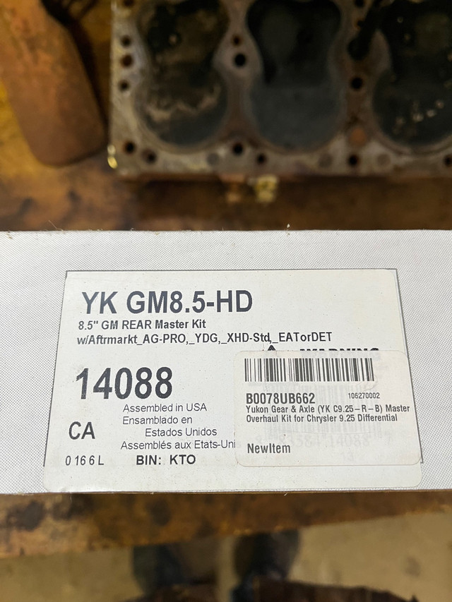 Gm 8.5 axle bearing kit in Transmission & Drivetrain in Cambridge - Image 2