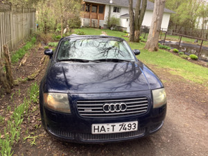 2003 Audi TT -