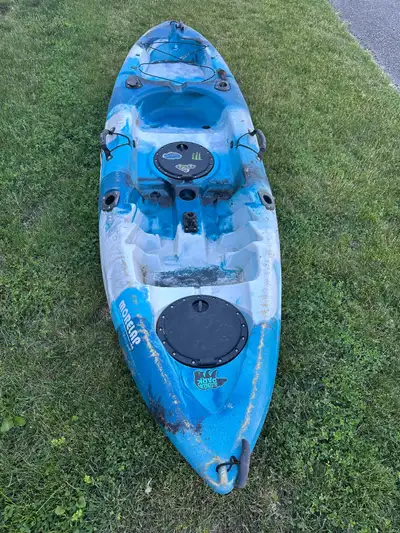 Sunrise Wahoo Sit-on-top kayak Blue/white 9 ft long Detachable adjustable seat 2 storage compartment...