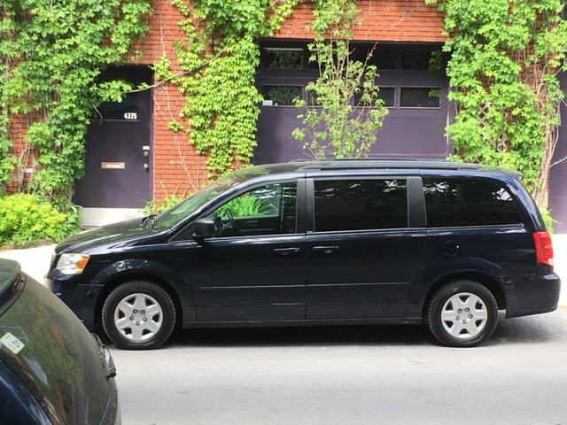 Grand Caravan 2011 Camping Converted