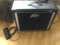 (REDUCED)Peavey stereo chorus 2x12 with new footswitch