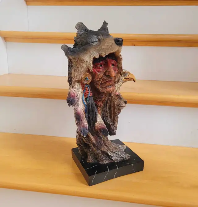 SIGNED Limited Edition Native American Warrior Wolf Chief Bust in Arts & Collectibles in City of Halifax - Image 3