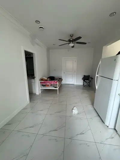 3 bedroom basement for rent Surrey (Ground level).