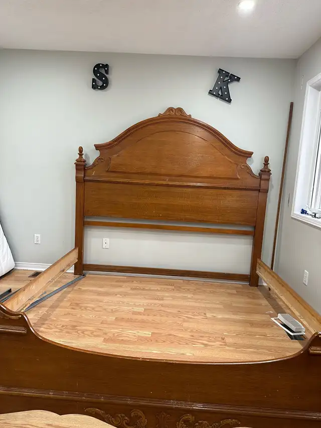 king bed frame- strong wood  in Beds & Mattresses in Mississauga / Peel Region - Image 3