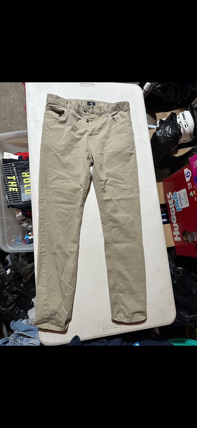 Men’s H&M Pants Size 31 in Men's in Mississauga / Peel Region