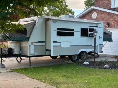 06 Travelstar slide out. Solar power with solar charger with top quality inverter In addition to lan...