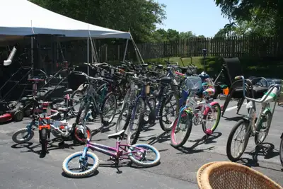 Just doing a cleaning out & have to sell these 10 outgrown youth/kids boys/girls bikes today, all tu...