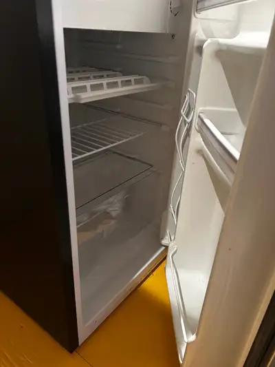  Réfrigérateur compact, View more