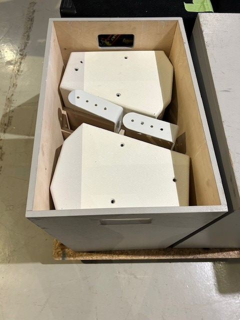 Community CPL-27 Ultra-Compact Full Range 2-Way Loudspeakers in General Electronics in Oakville / Halton Region - Image 5