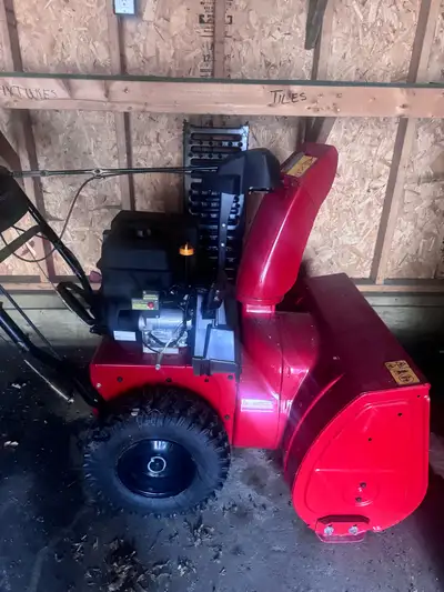 Toro 252cc snowblower, View more
