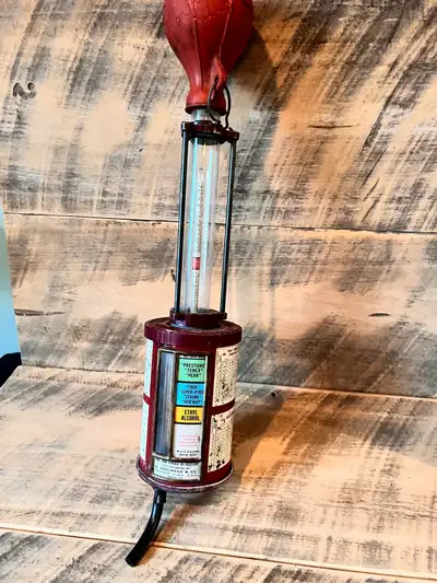 Nice little wall hanger decor for that vintage loving mechanic’s garage or man cave