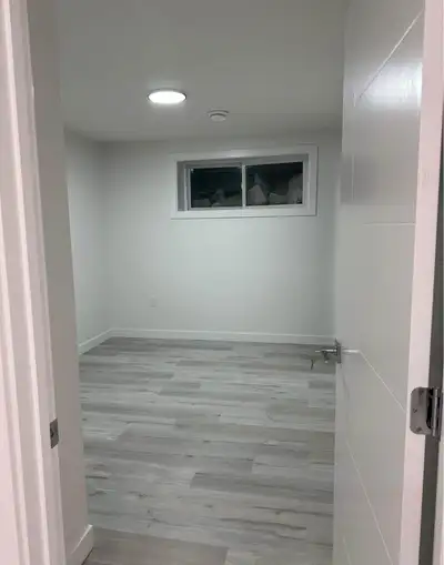 Newly renovated room ASAP