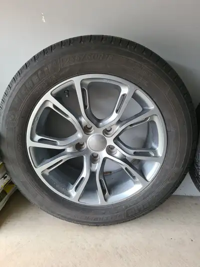 - MICHELIN DEFENDER T+H 235/60 R18 H (103) - OE Creations PR137 (Hyper Silver Dark) Wheels 18" x 8"...