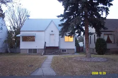 House for Rent U of A  Area