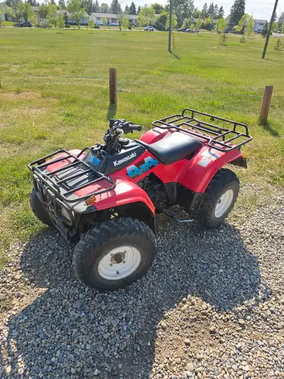 Kawasaki bayou 250cc 4x4 with a manual 5 speed transmission in good working condition. Equipped with...