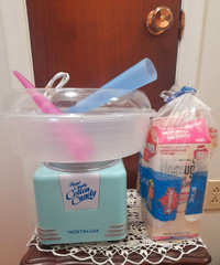 Electric Cotton candy maker 