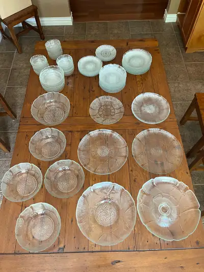 Arcoroc Glass Dishes 72 Pieces Total, View more