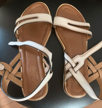 Sandals - womens, leather straps & upper sole, size 6