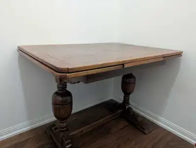 Antique LeBus Hill Dining Table & 4 Chairs (Restoratio, View more