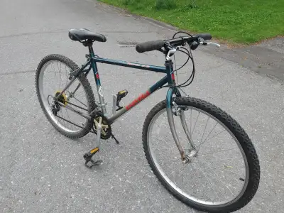Univega Rover mountain bicycle (18" frame), View more